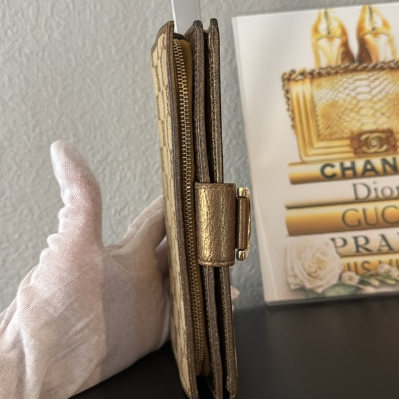 Gucci Canvas and Leather Wallet with Dust Bag - Picture 5 of 10